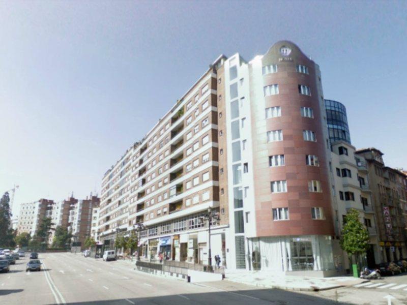 Hotel Nature Oviedo Bagian luar foto